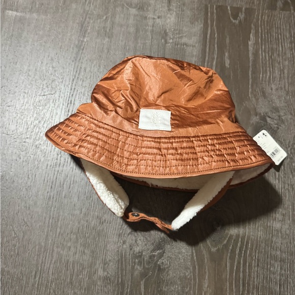 NWT Free People Movement Bucket List Reversible Sherpa Bucket Hat in Peach main image 7